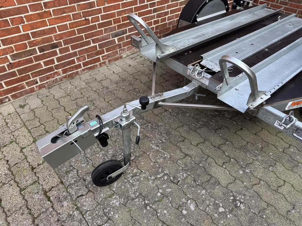 Anhänger Bild 5